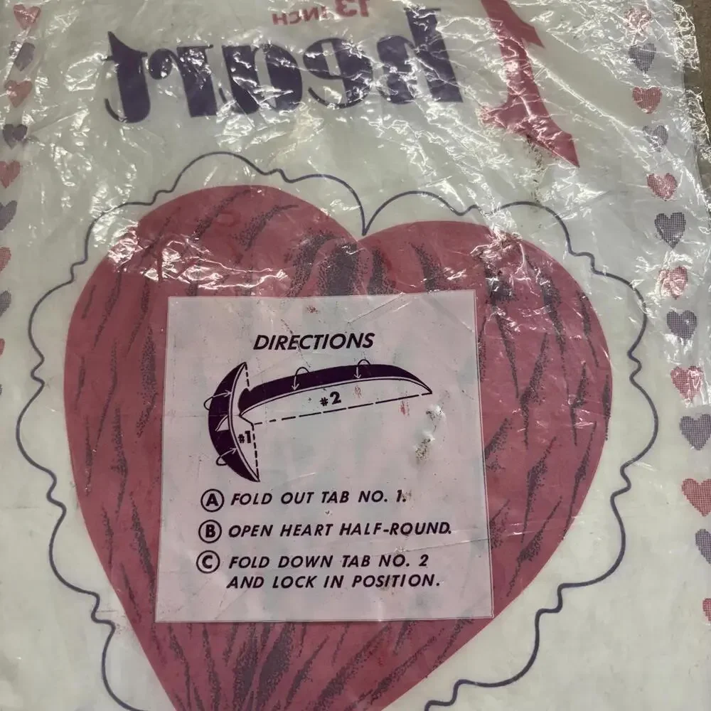 Vtg 70s Beistle honeycomb heart valentine decor